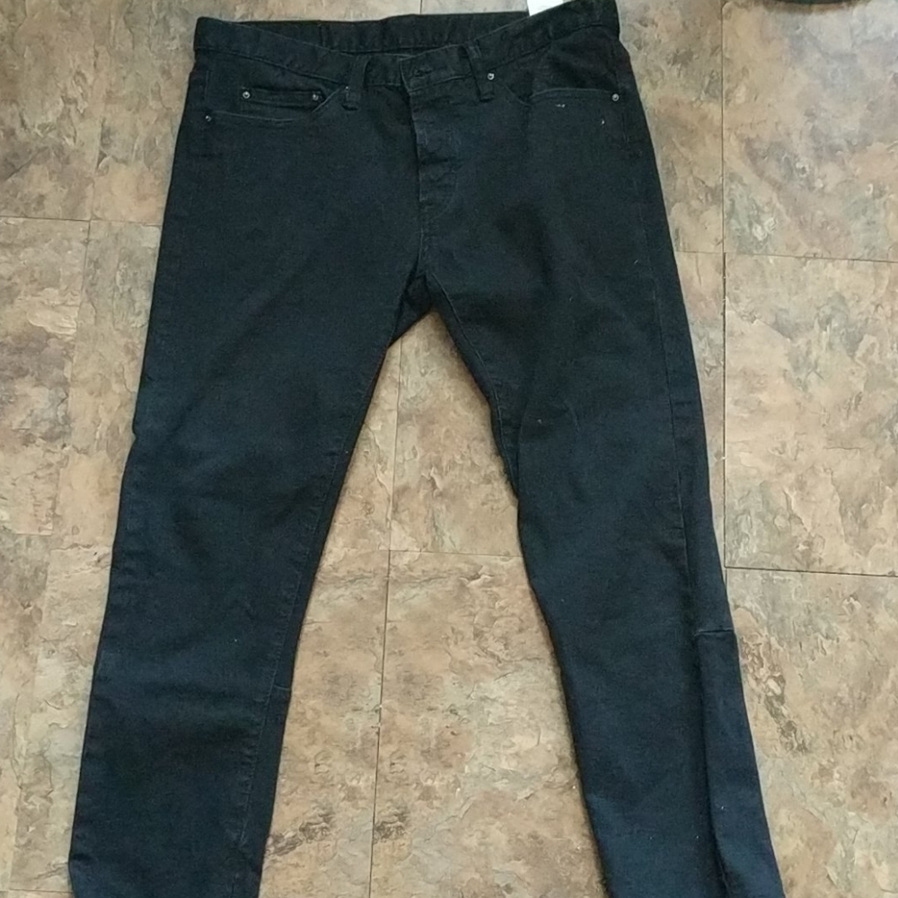 Mnml black zipper denim